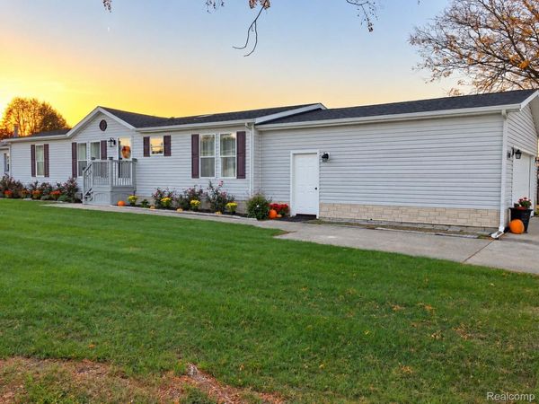 4481 Grape Vine Drive, Howell, Mi 48843