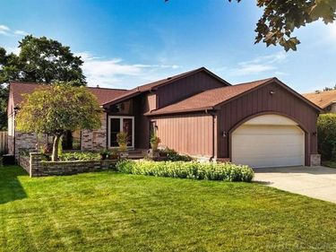 13742 Brookside Drive, Sterling Heights, MI 48313