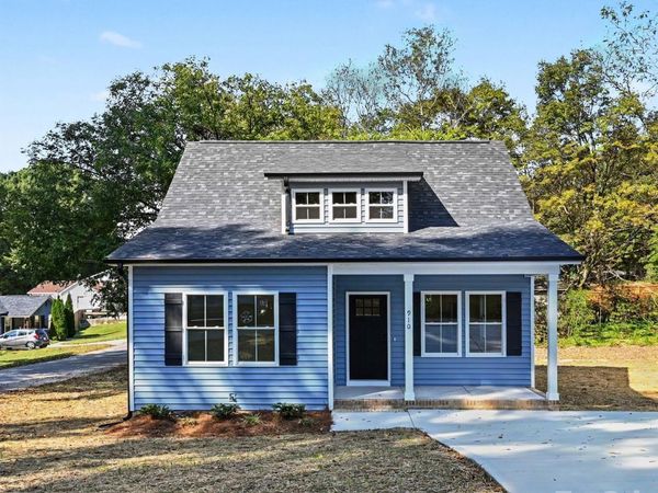 910 W 8th Street, Kannapolis, NC 28081