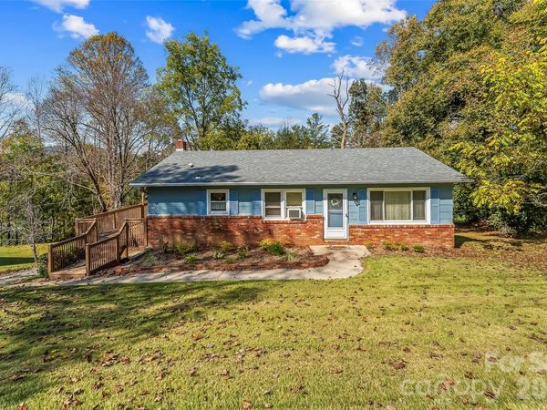 287 Griggs Road , Old Fort, NC 28762