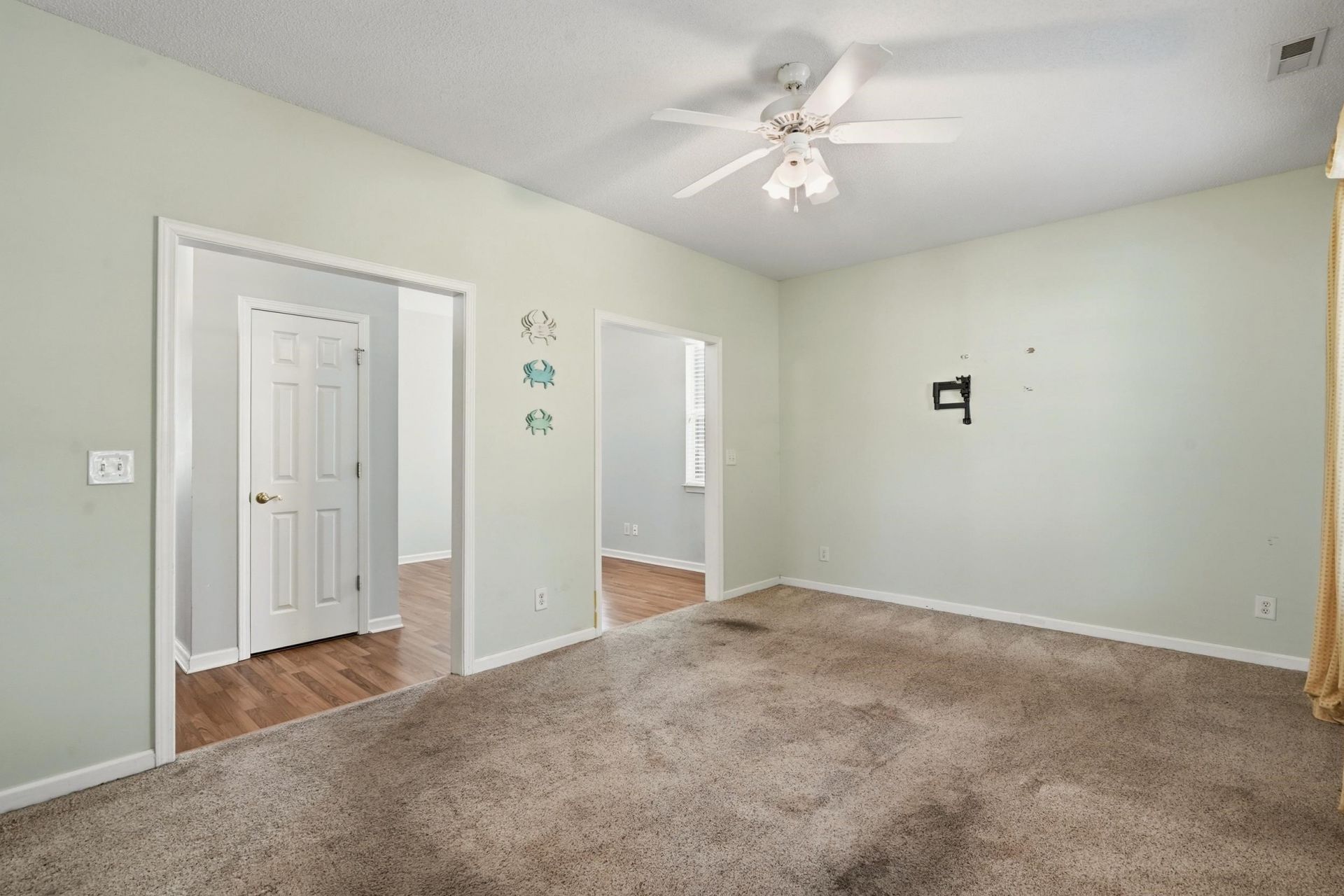 3226 Gervais Ln. Photo 10