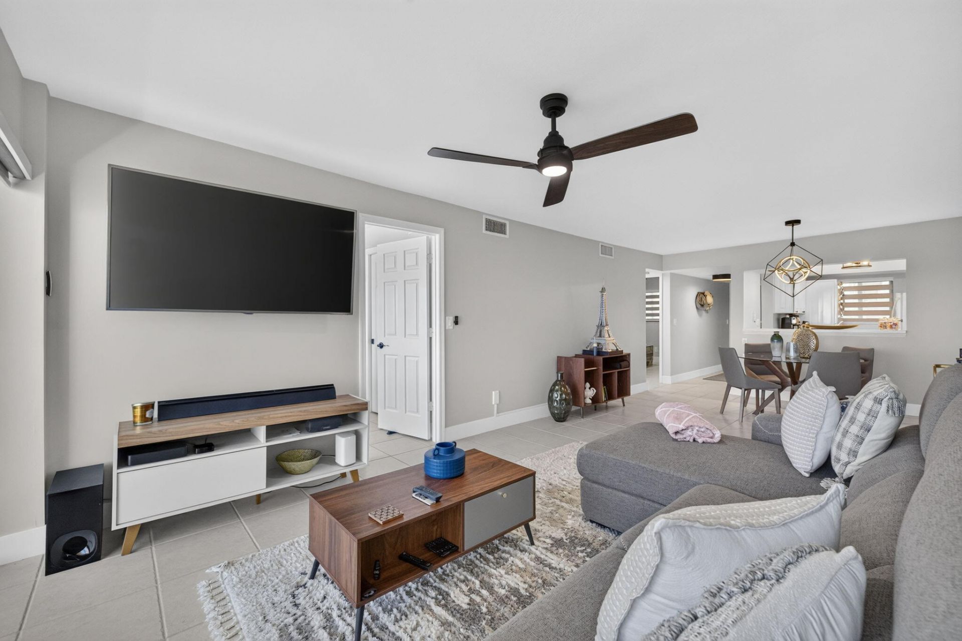 10152 S Ocean Drive, Unit 213B, Jensen Beach, FL 34957 Photo