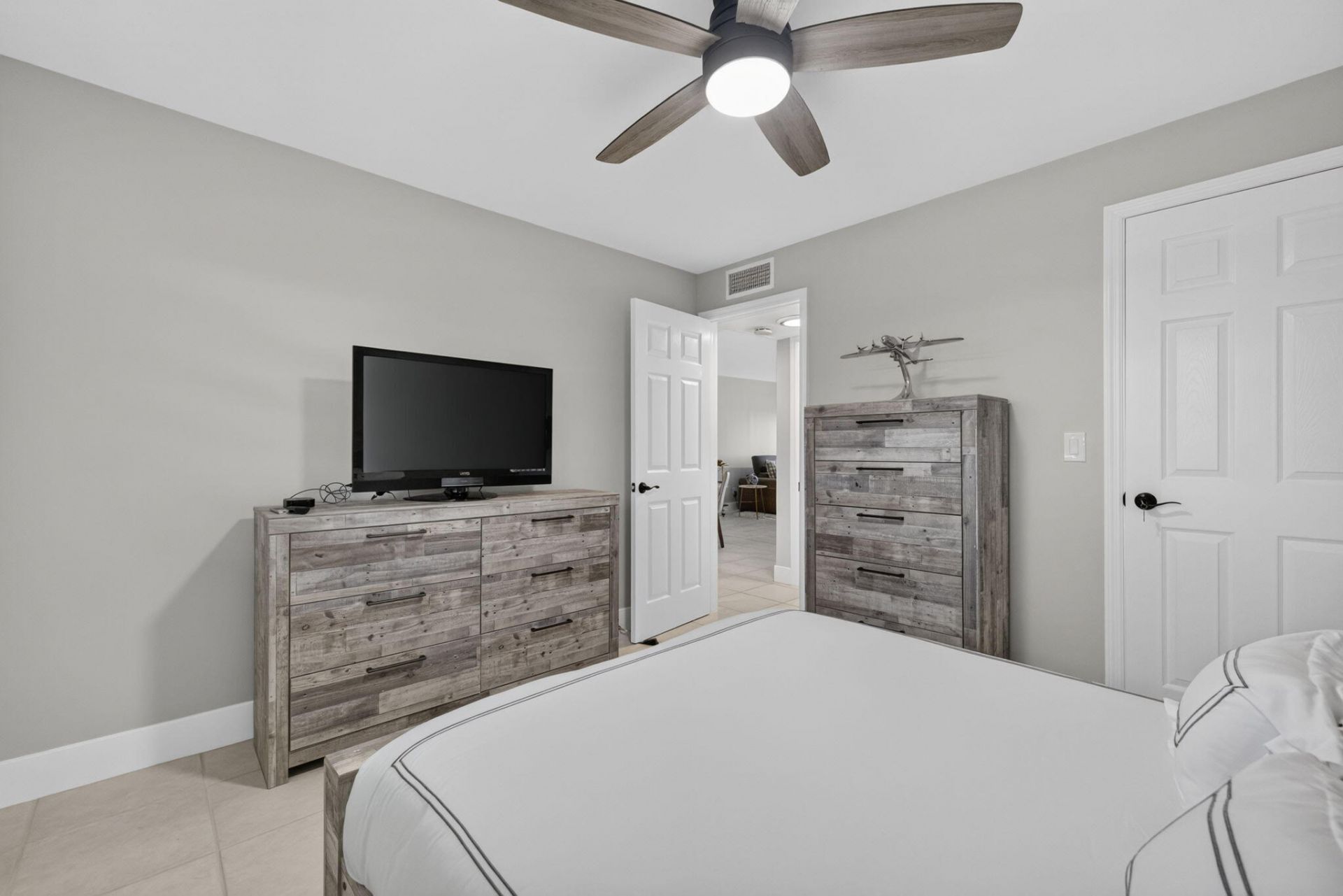 10152 S Ocean Drive, Unit 213B, Jensen Beach, FL 34957 Photo
