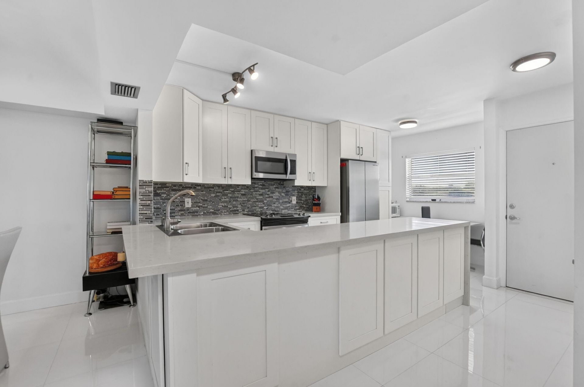 23099 Barwood Lane N, Unit 308, Boca Raton, FL 33428 Photo
