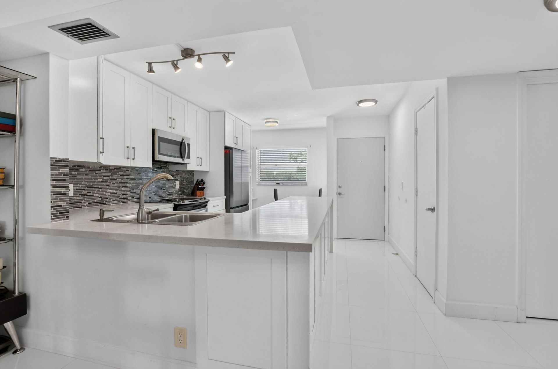 23099 Barwood Lane N, Unit 308, Boca Raton, FL 33428 Photo