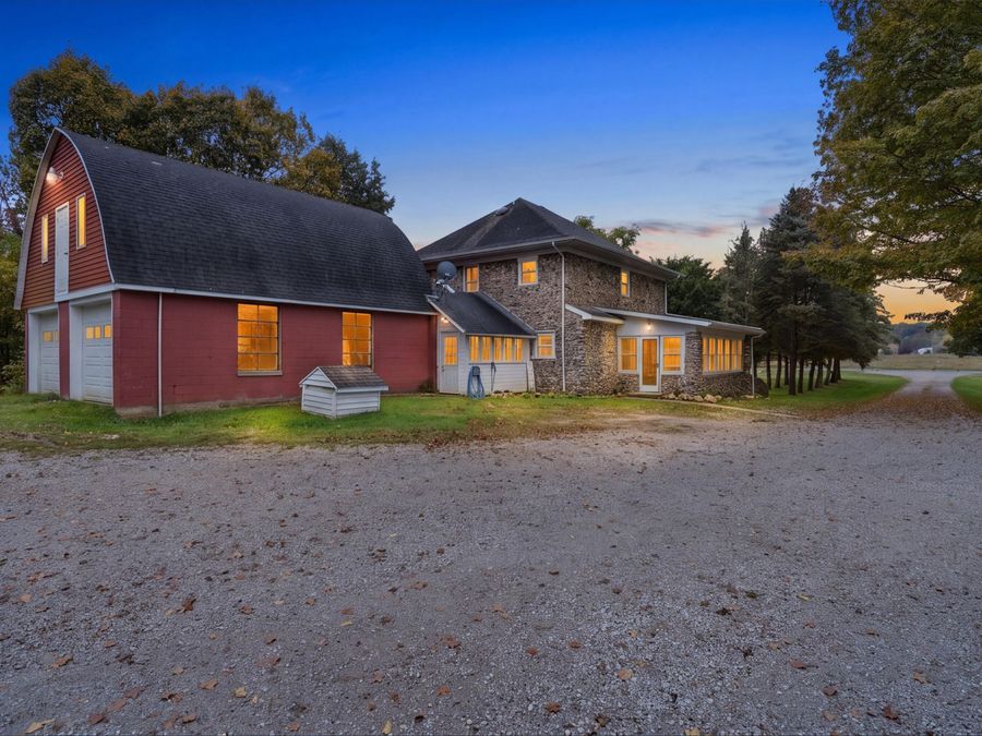 Property Image 40