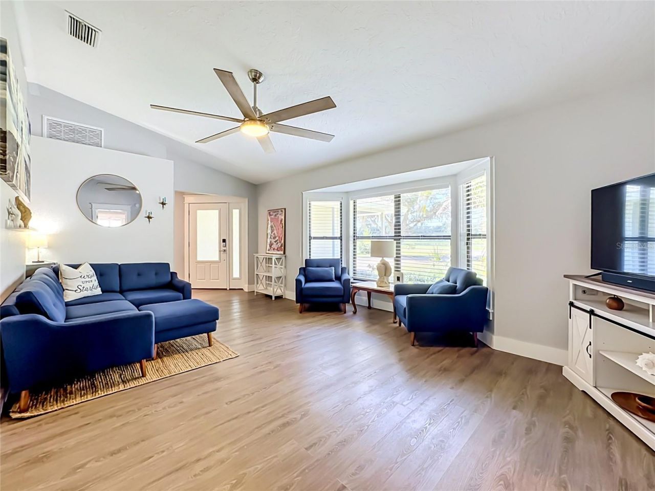 1115 Mill Run E, Bradenton, FL 34212 Photo