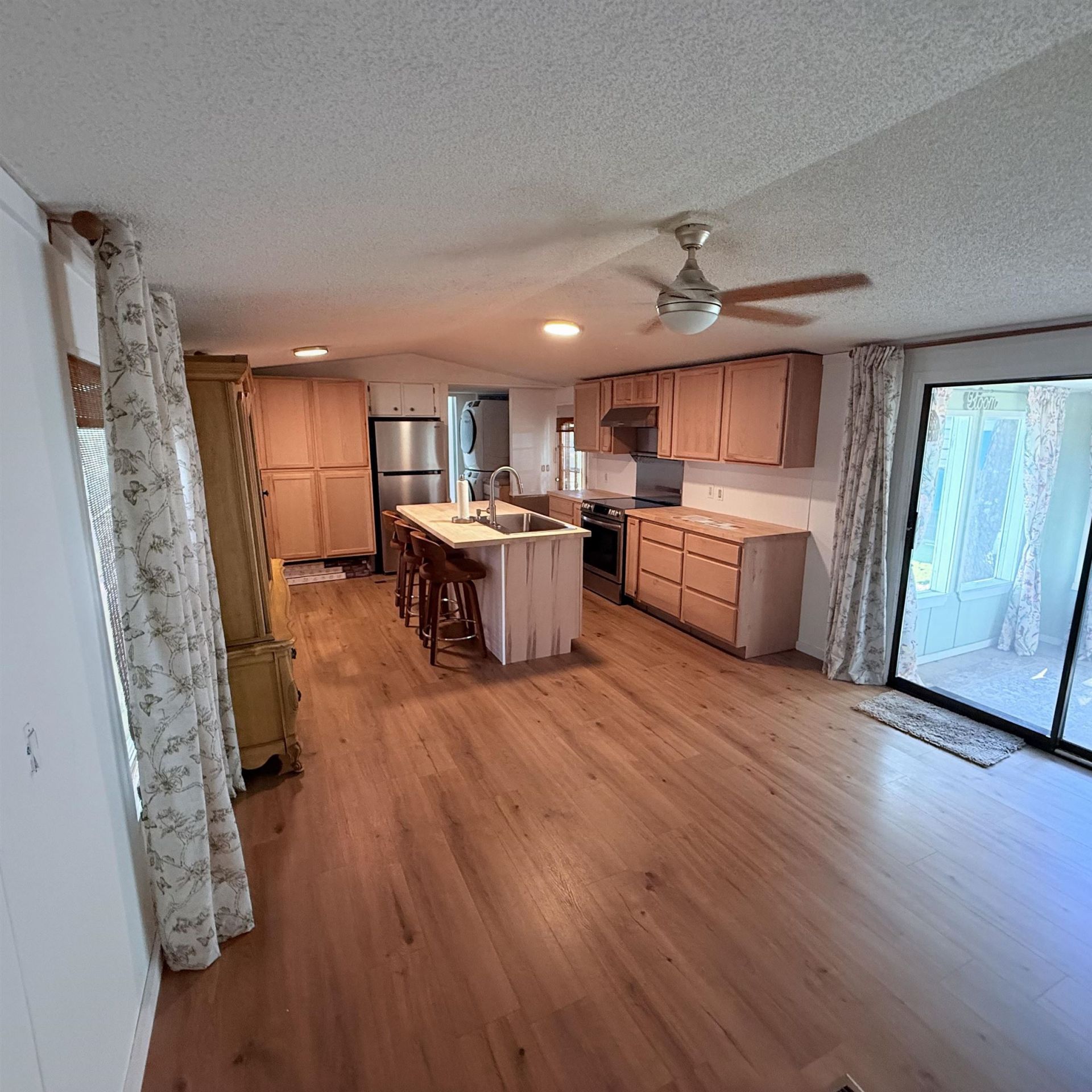 151 Crooked Island Circle  Photo 10