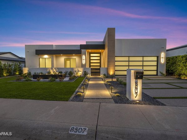 8507 E INDIANOLA Avenue, Scottsdale, AZ 85251