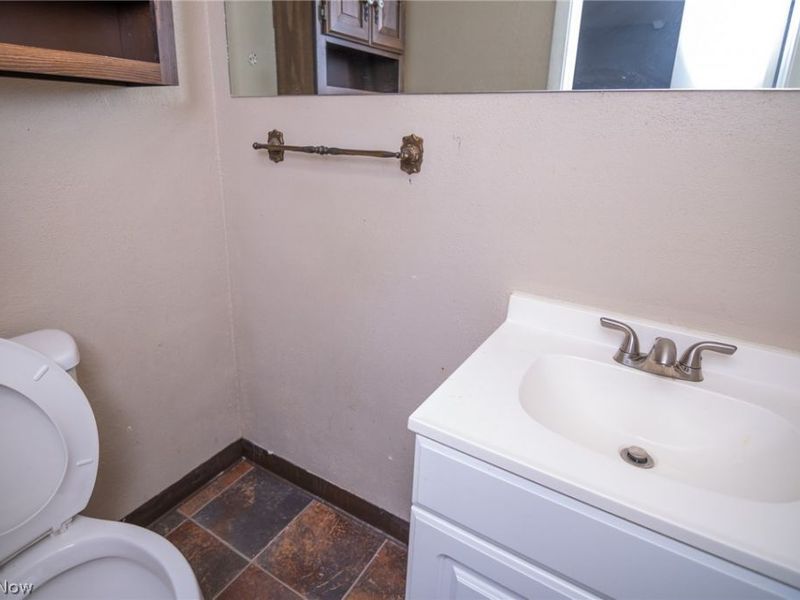 813 Jeanette Avenue, Steubenville, OH 43952 Photo 33