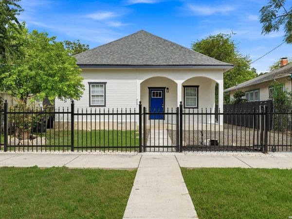 905 LAMAR ST, San Antonio, TX 78202