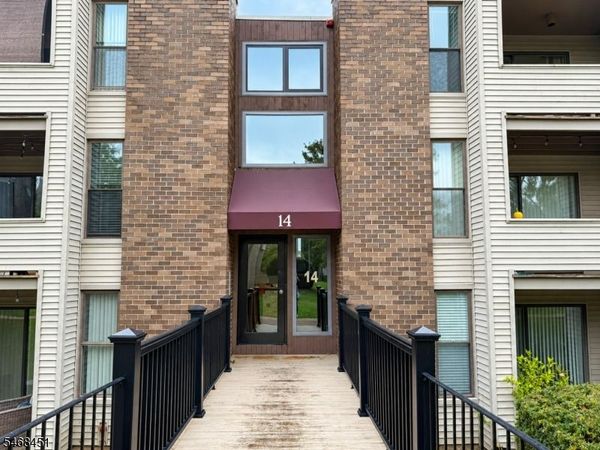 14 River Rd, Nutley, NJ 07110