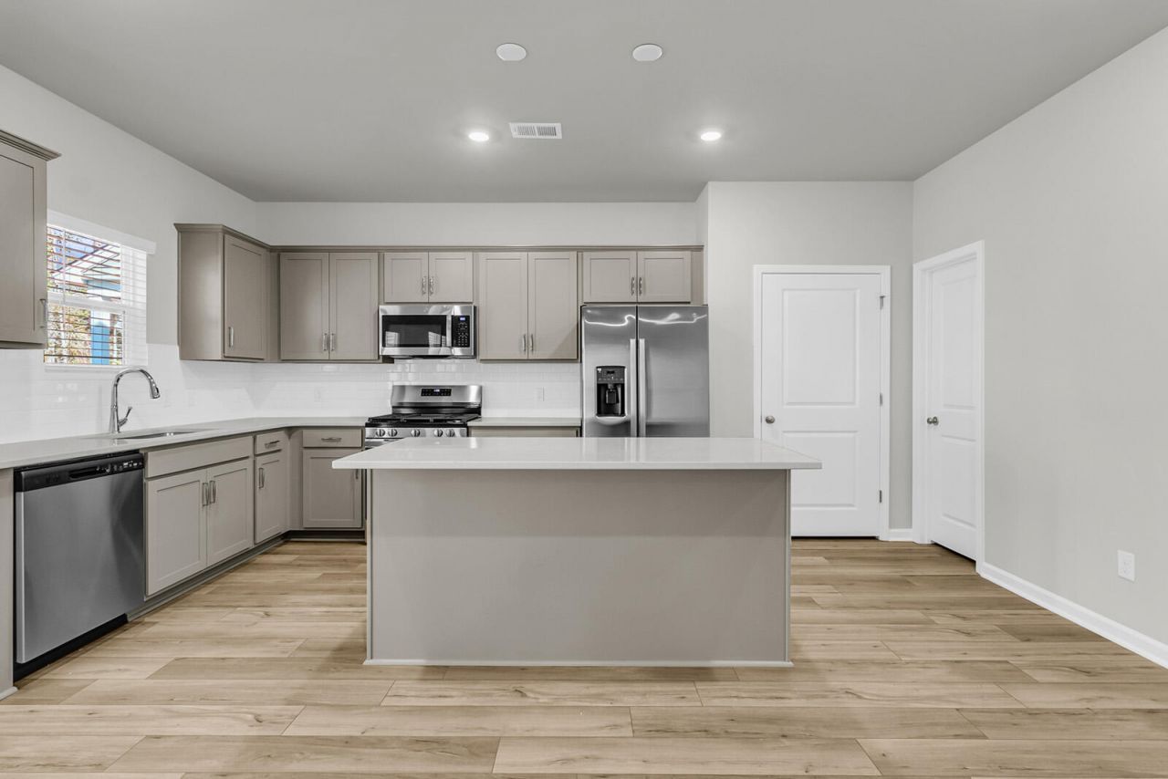 340 O'leary Circle Photo 5