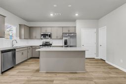 340 O'leary Circle photo 4