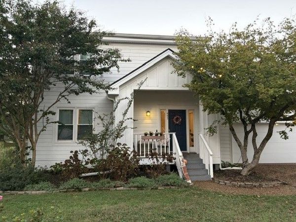 441 Belle Pointe Dr , Nashville, TN 37221