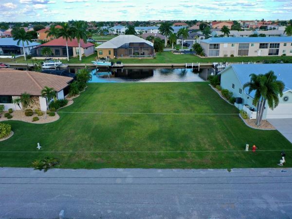1328 VIA MILANESE , PUNTA GORDA, FL 33950