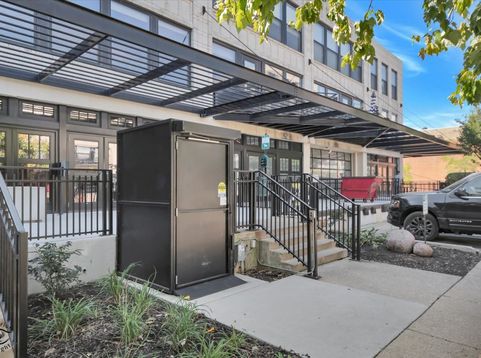 Main Photo