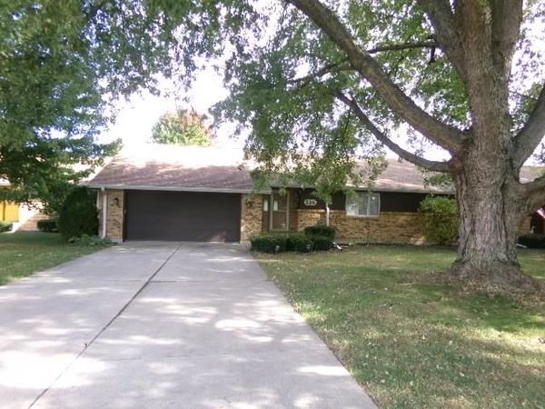 525 Alamo Drive, FREEPORT, IL 61032