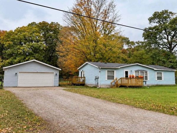 1105 Parkway Street, Muskegon, MI 49442
