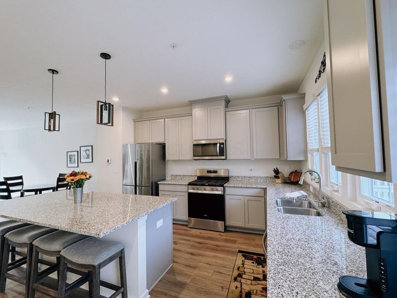 4176 John Shields Parkway , Unit 202, Dublin, OH 43017 Photo 10