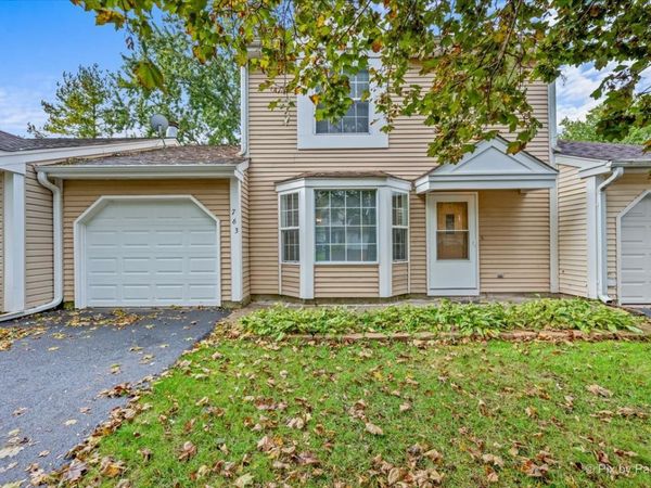 763 Nantucket Way, Unit 763, Island Lake, IL 60042