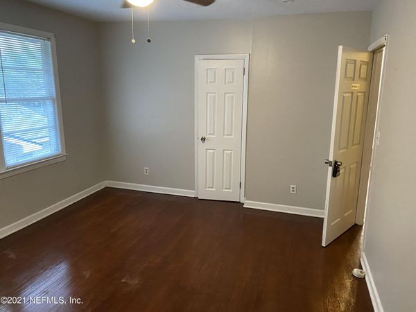 852 ST CLAIR Street, Unit 3, Jacksonville, FL 32254