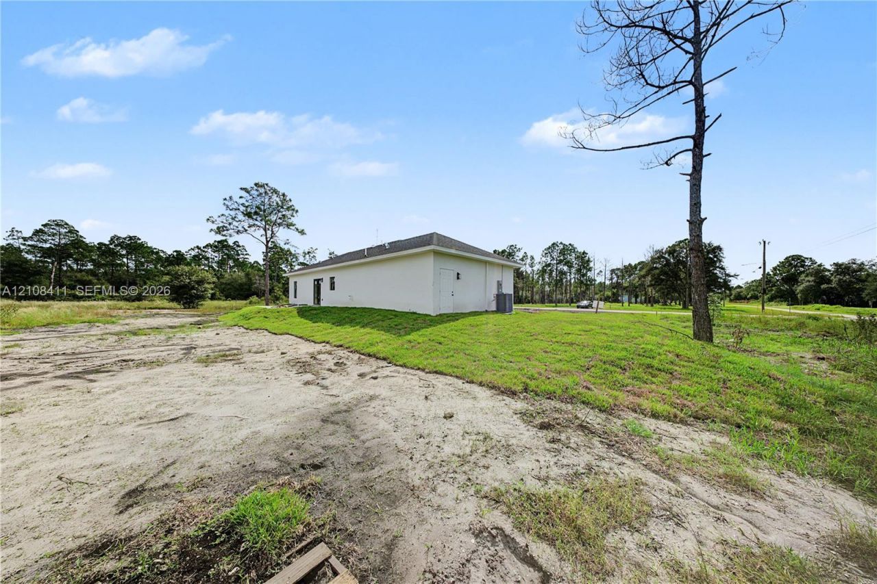 527 Avenida Del Sur, Clewiston, FL 33440 Photo