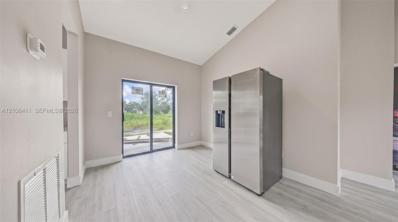 527 Avenida Del Sur, Clewiston, FL 33440 Photo