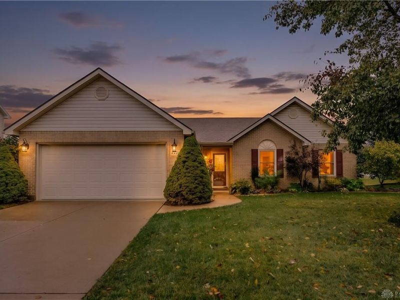 2622 Renwick Way, Troy, OH 45373 Photo 1