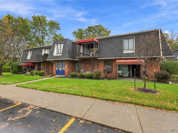 99B Foxberry Drive, Getzville, NY 14068