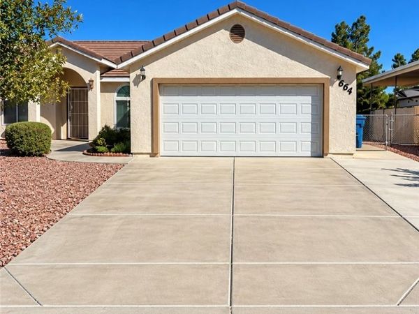 664 Lillian Condie Road, Overton, NV 89040