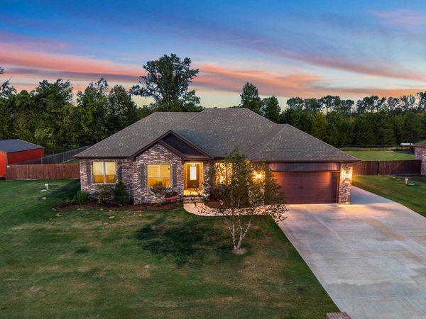 225 Mayberry Drive , Cabot, AR 72023