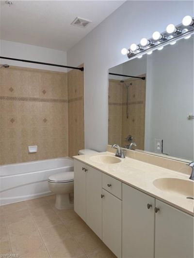 1370 Mariposa Cir , Unit 22105, Naples, FL 34105 Photo
