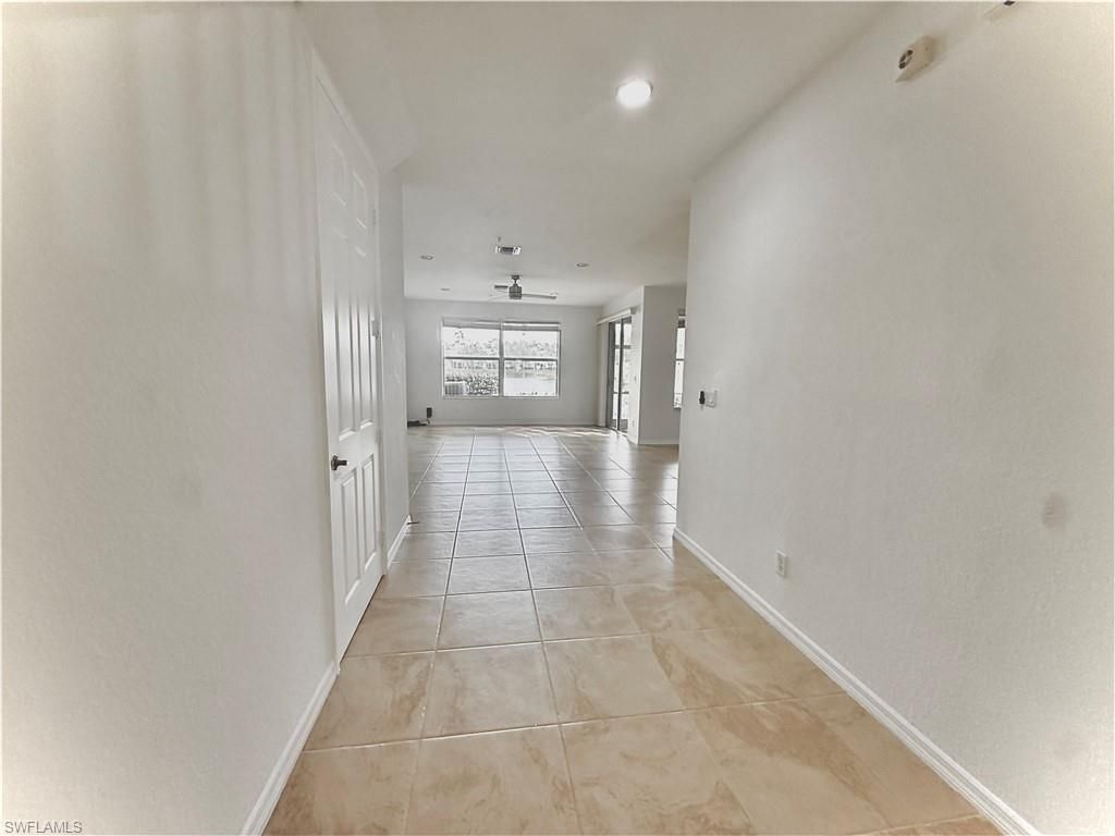 1370 Mariposa Cir , Unit 22105, Naples, FL 34105 Photo