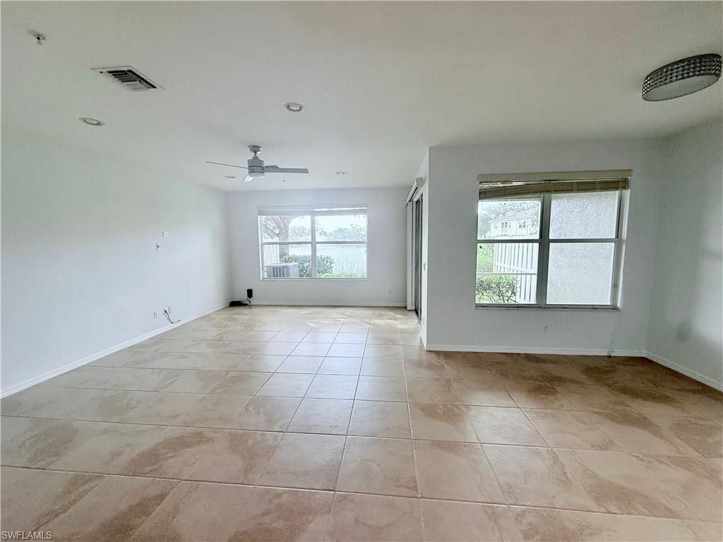 1370 Mariposa Cir , Unit 22105, Naples, FL 34105 Photo
