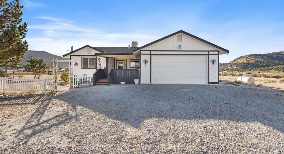 26905 Fetlock Drive, Reno, NV 89508 Photo