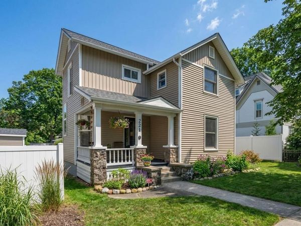 221 Boardman Avenue, Traverse City, MI 49686