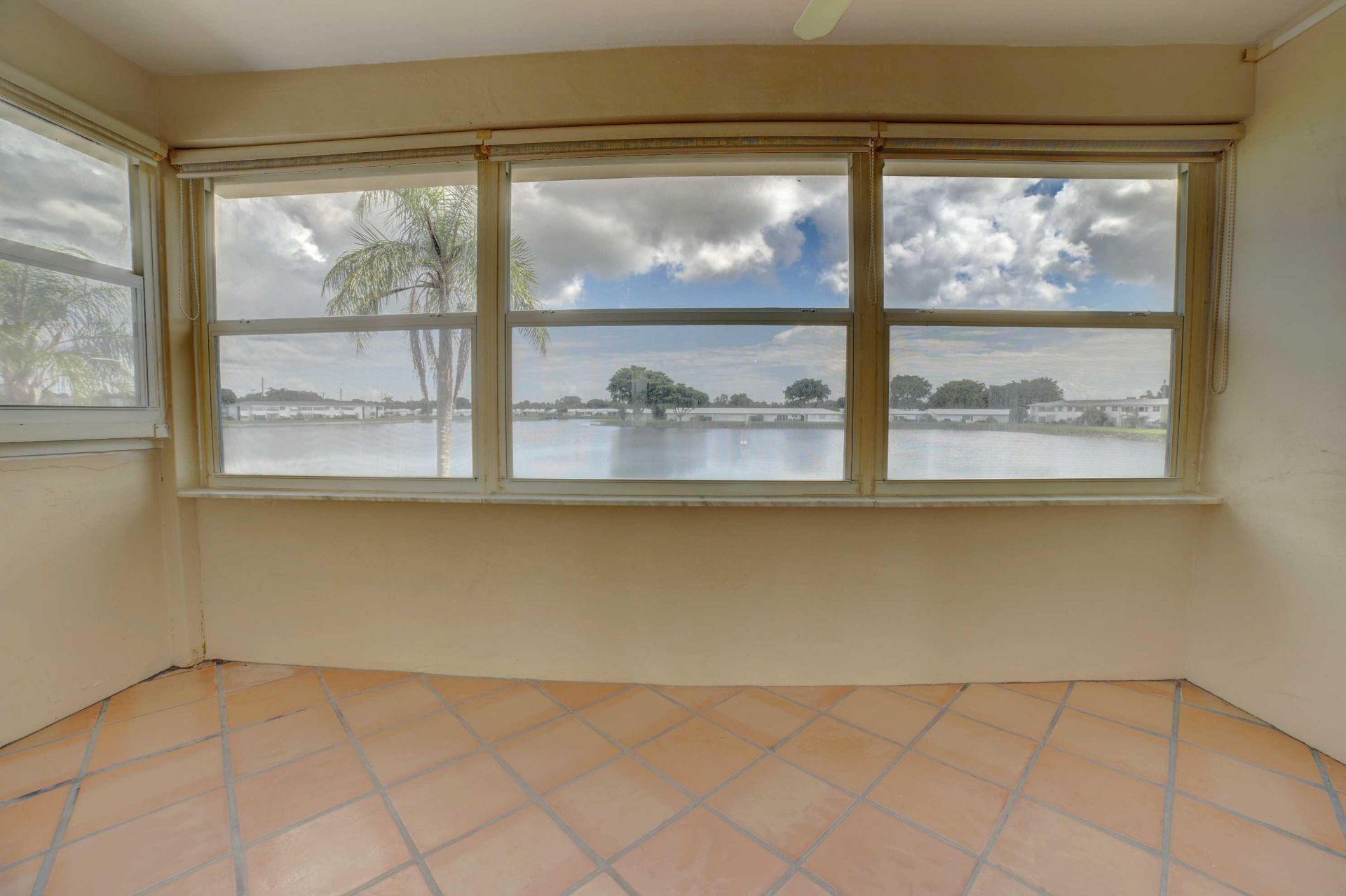 1118 Lake Terrace, Unit 215, Boynton Beach, FL 33426 Photo