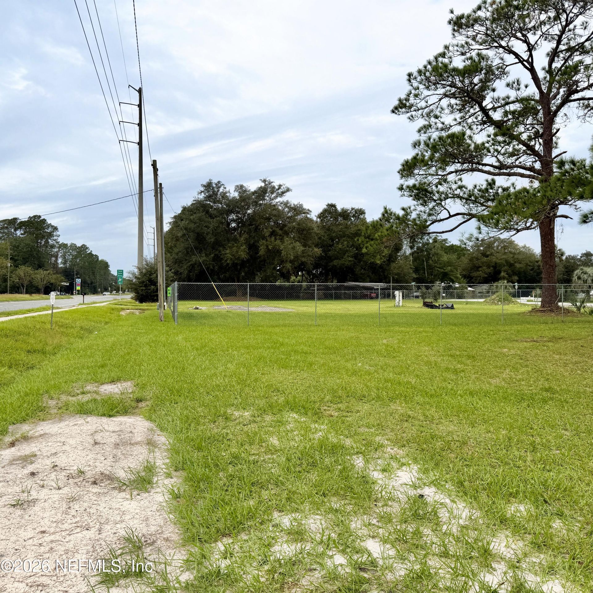 888 State Road 20, Interlachen, FL 32148 Photo