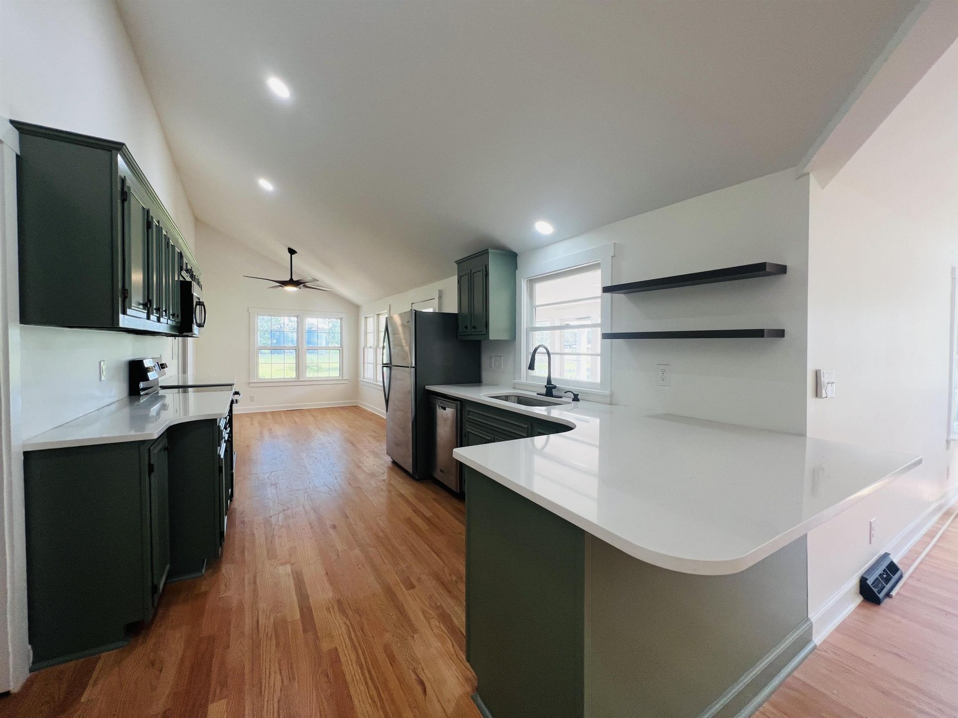 225 Richburg Rd Photo 6