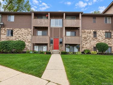 8735 Green Willow Street , Unit 2, Brighton, Mi 48116