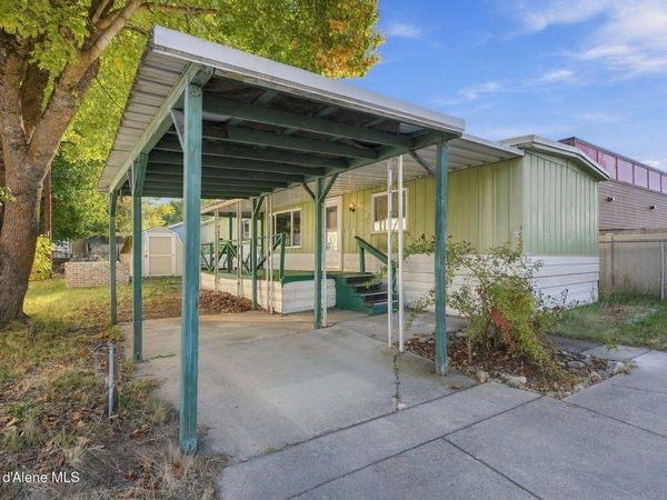 3522 N Gunnar CT , Coeur d'Alene, ID 83815