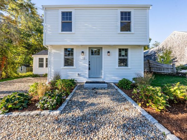 10 North Road, West Dennis, MA 02670