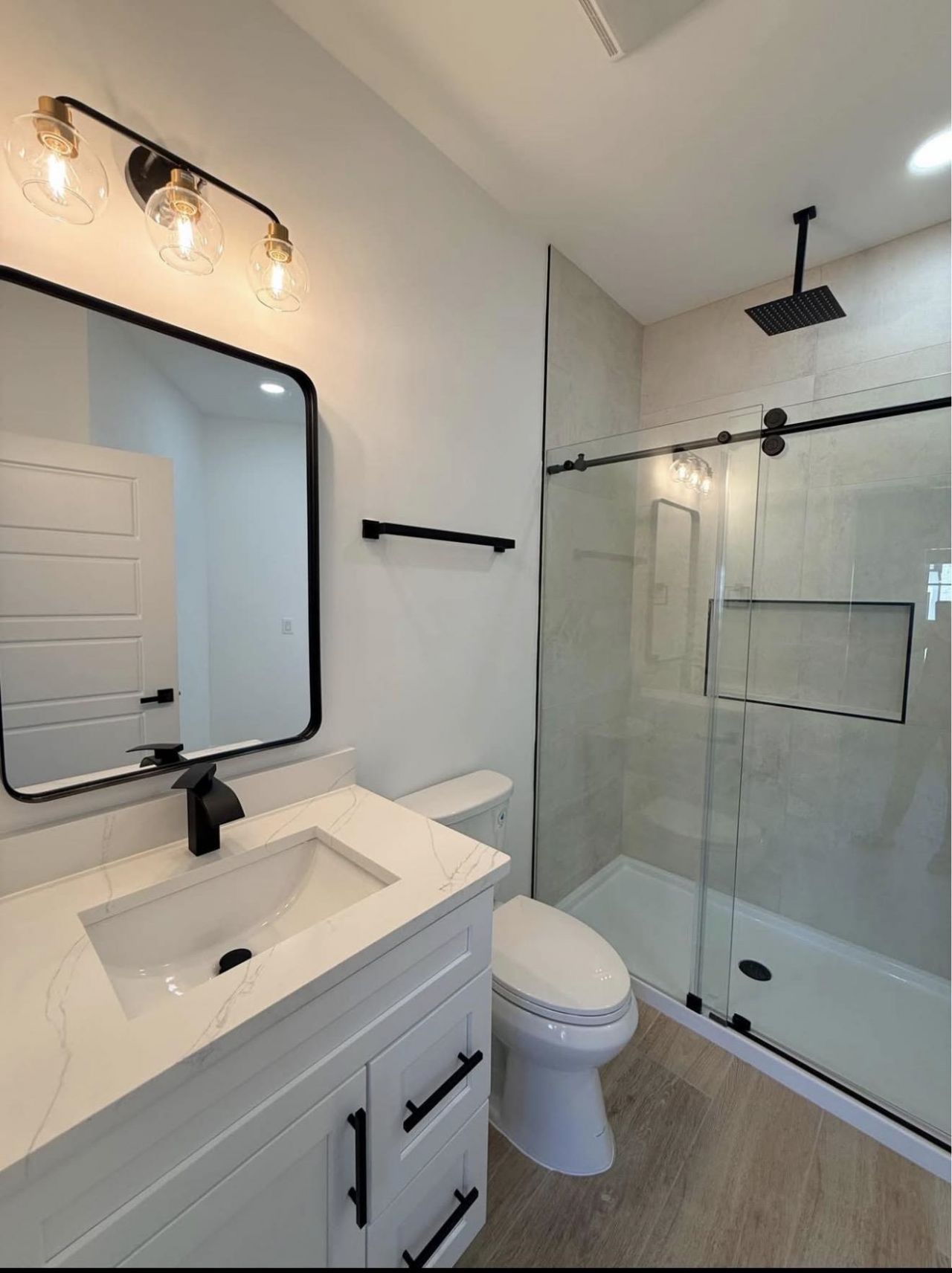 3719 E Abraham Pl.  Photo 7