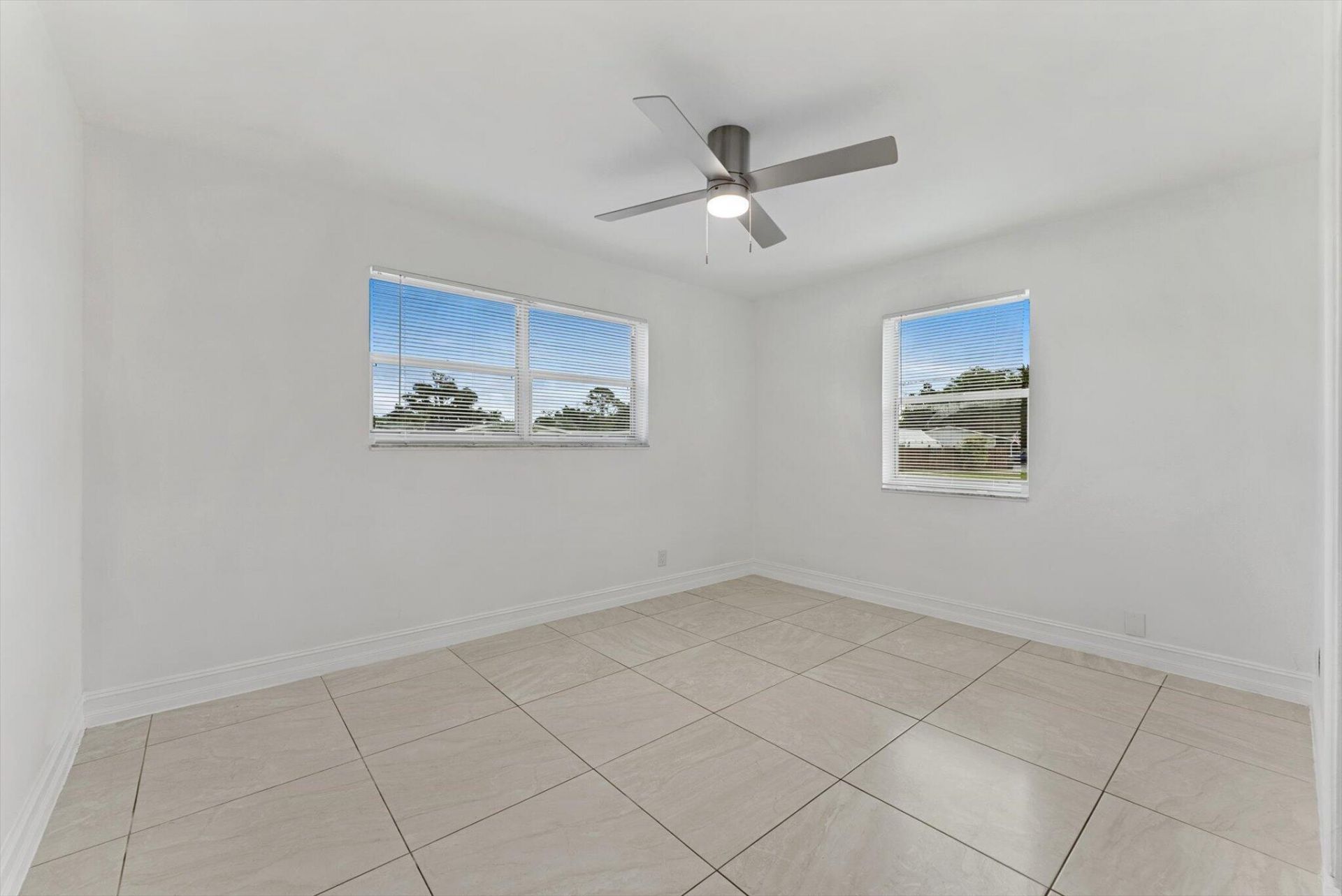 1420 9th Street, Lake Park, FL 33403 Photo