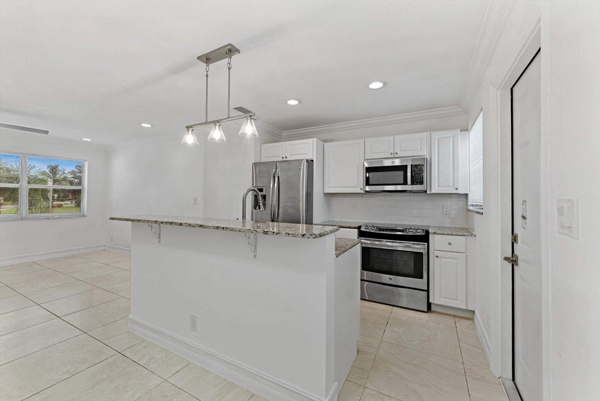 1420 9th Street, Lake Park, FL 33403 Photo