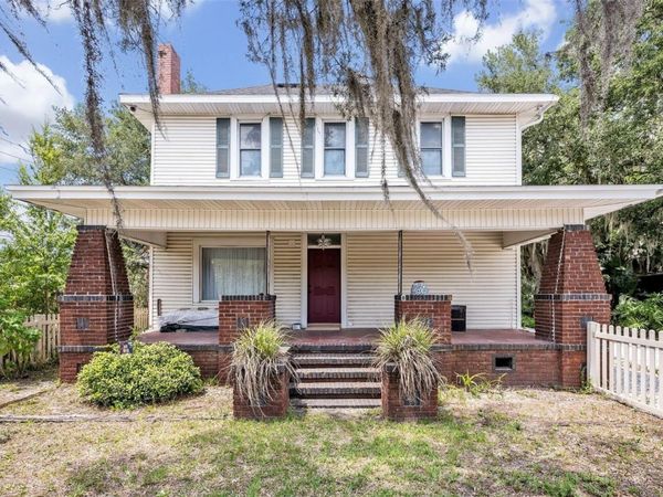 2418 W 1ST STREET , SANFORD, FL 32771