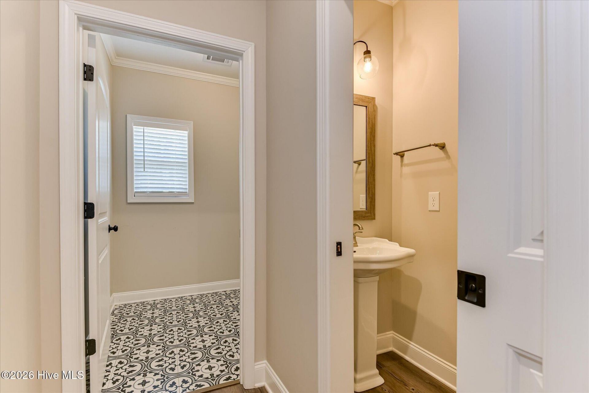 1302 Lake Greenwood Drive  Photo 35