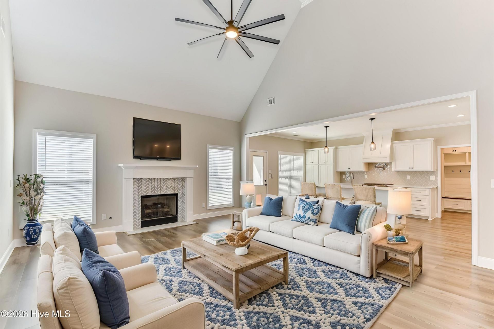 1302 Lake Greenwood Drive  Photo 8