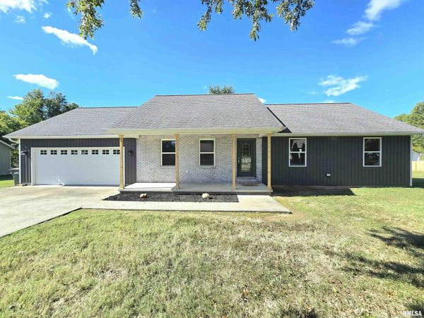 1104 SAMANTHA Drive, Carterville, IL 62918
